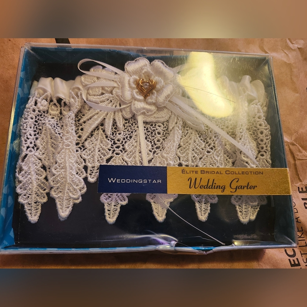 Vintage Elite Bridal Collection Garter